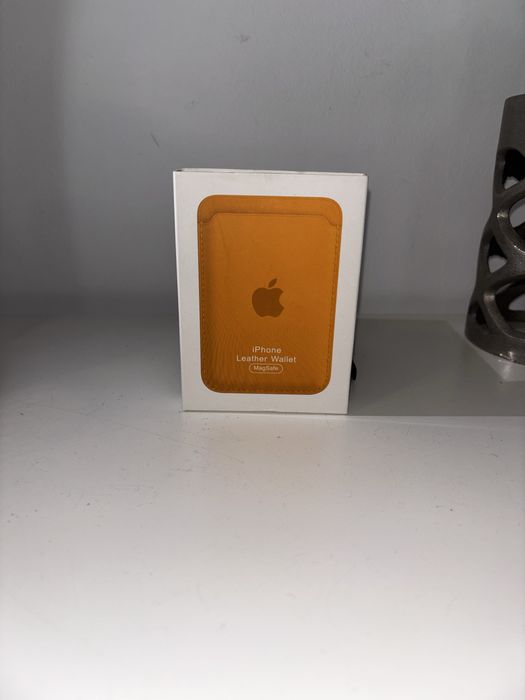 Carteira Apple iPhone Leather Wallet MagSafe – Original