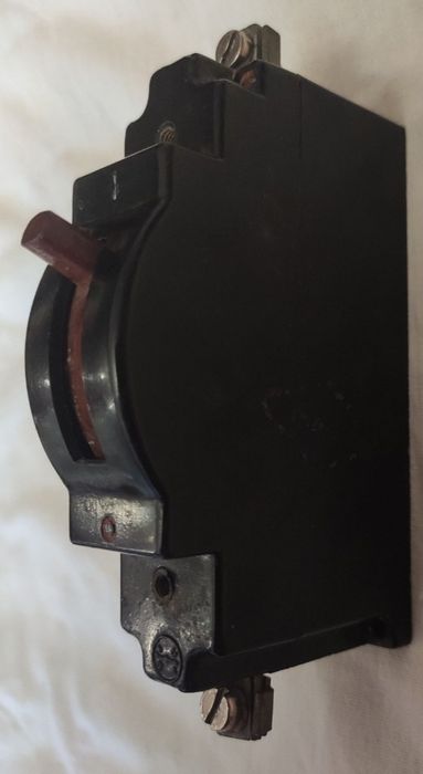 Автоматический выключатель А 63-M, электроавтомат, автоматичний вимика