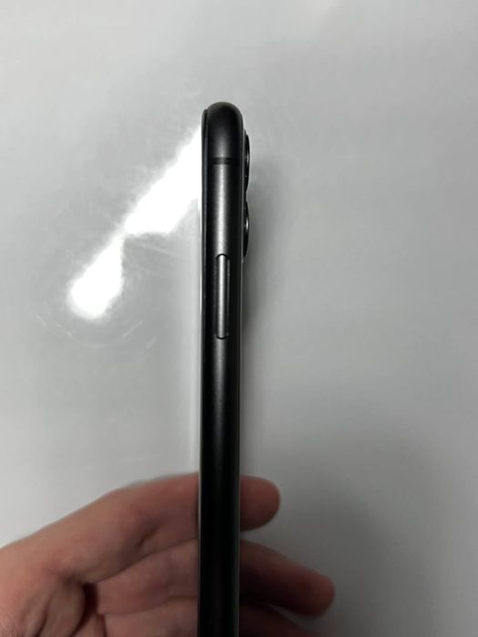 iphone 11 64gb  82% телефон смартфон айфон
