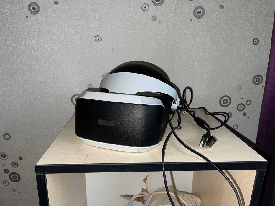 PlayStation VR Mega Pack! Move Controller Twin Pack, VR Aim Controller