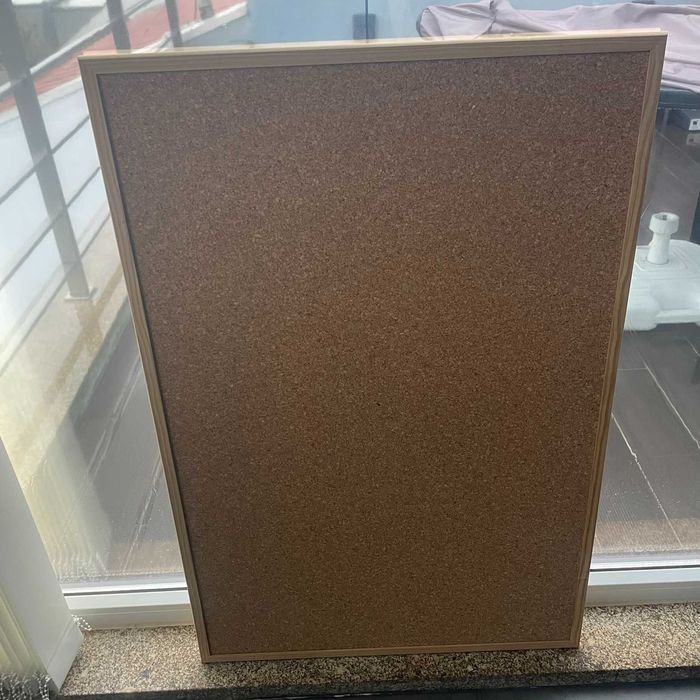 Quadro cortiça para escritório