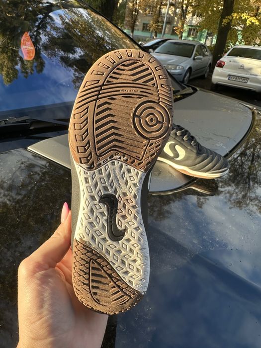 Дитячі футбольні фудзалки sandico. Розмір 30.5