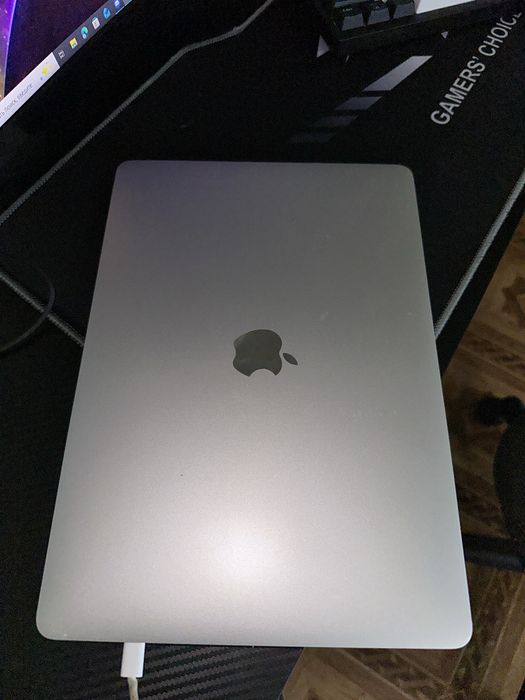 MacBook Pro 13 2017 Touch Bar
