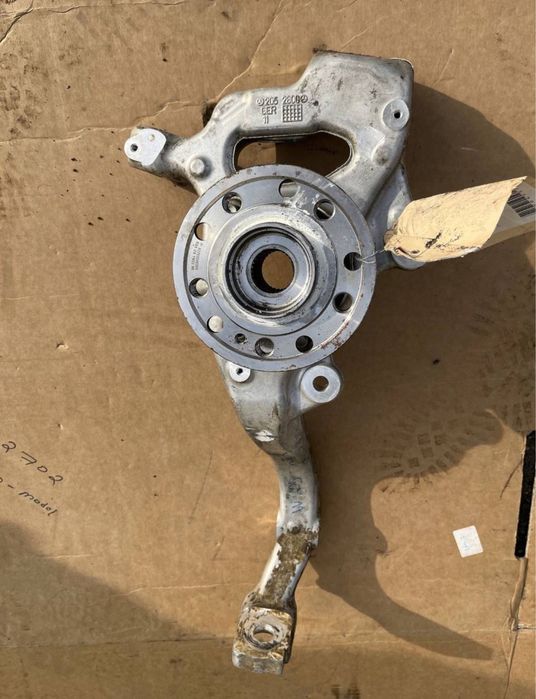 MercedesW212/W213, W166/X166, W167/X167 W221/W222 поворотный кулак