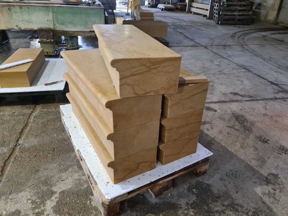 59. Stopień schodowy z piaskowca | Profil T05 |100×35×18 cm| Na wymiar