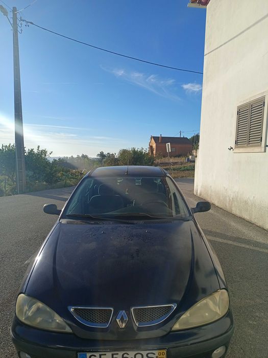 Renault Megane 1.4 16V janeiro de 2000
