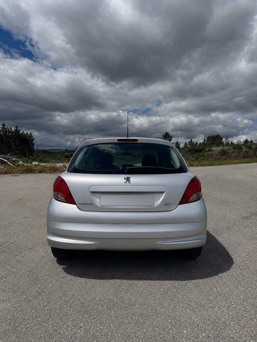 Peugeot 207 1.4 HDi Premium
