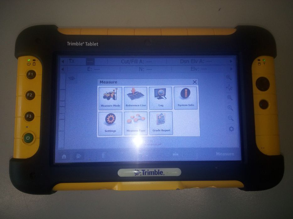 Tablet Trimble Yuma z Trimble ACCES, Trimble SCS900