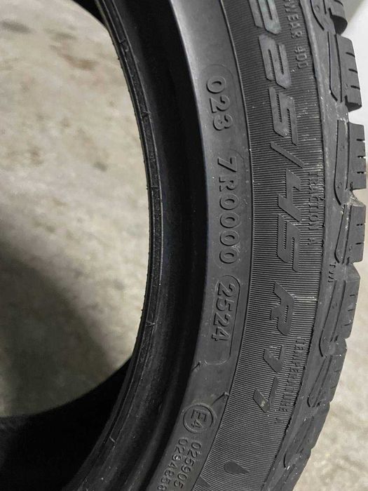 3 Pneus Apollo Alnac 4G 225/45 R17 (DOT 2524) - Como Novos