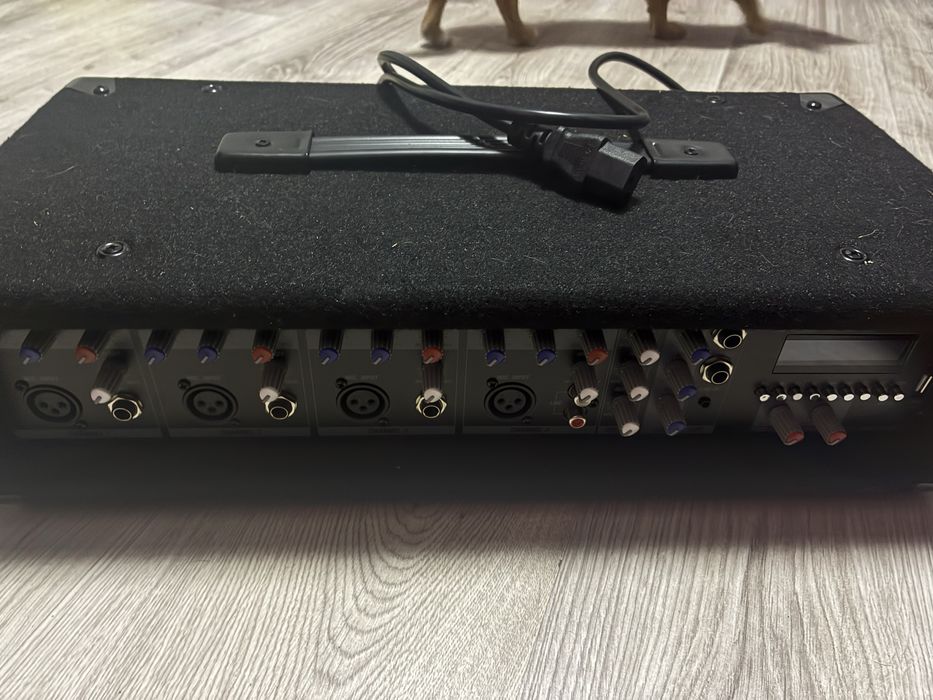 Glosniki auna pro razem z powermikserem i statywami