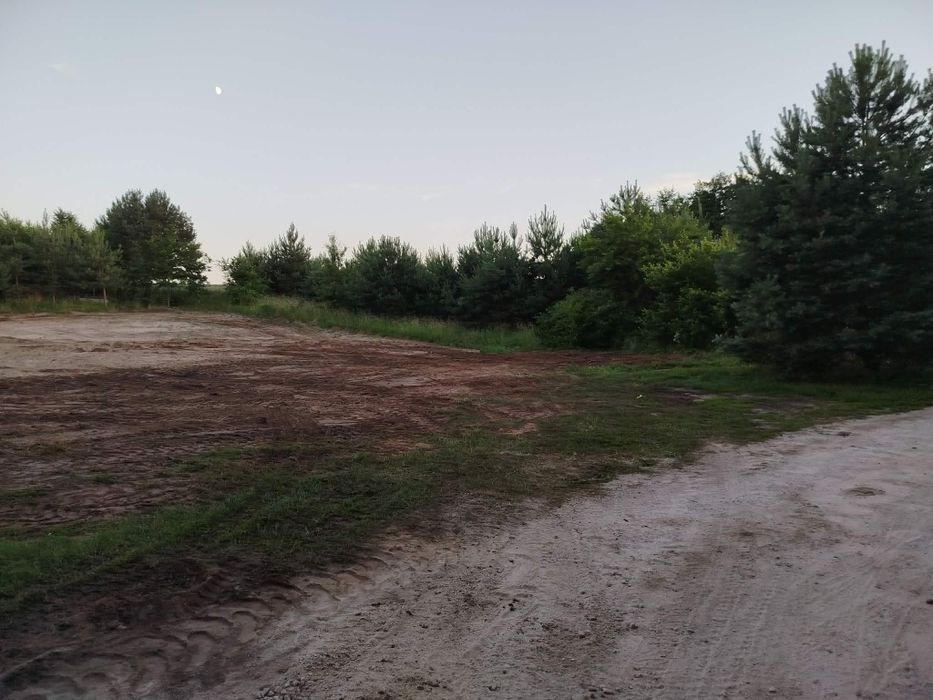 Działka nad jeziorem – 1500 m². Bez pośredników. Szybki dojazd do miasta
