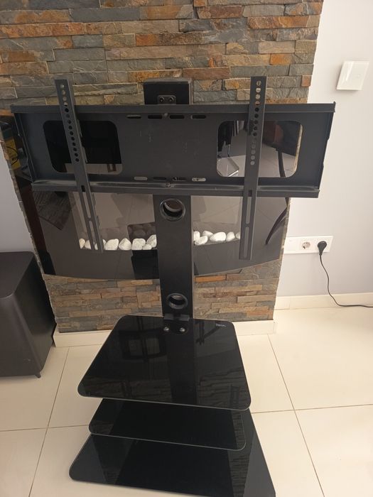 Móvel de TV com suporte