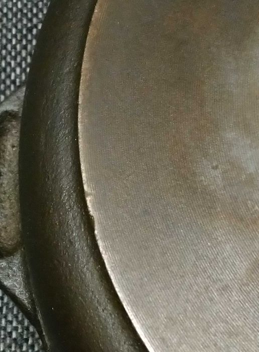 Patelnia żeliwna szwedzkа SKEPPSHULT