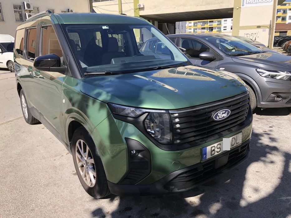 Ford Tourneo Courier Titanium 1.0 EcoBoost (125cv) | 2025