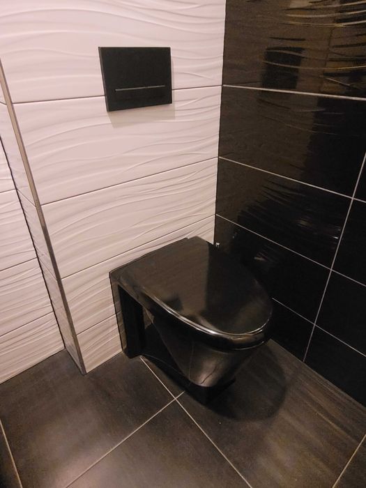 WC wolnostojący czarny Połysk Rak ceramics