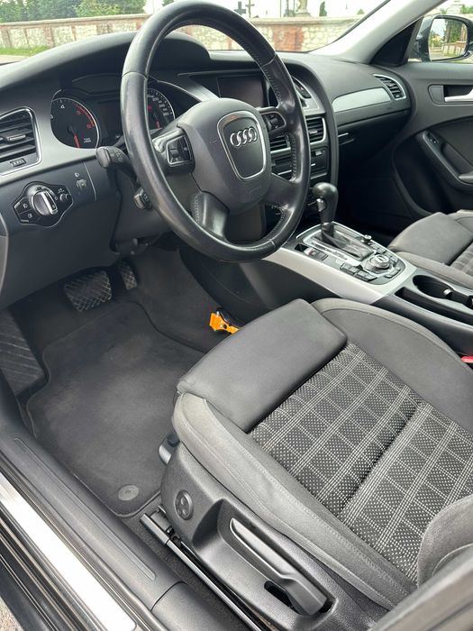 Audi A4 B8 2.0 TDI CR