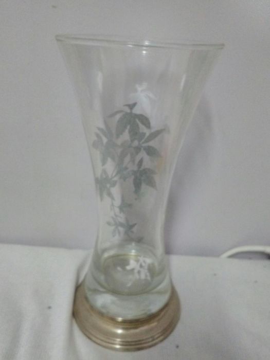 Jarras com base em prata de lei