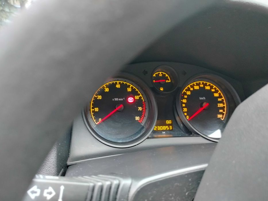 Sprzedam ładną Astrę H Gtc 1.4 benzyna