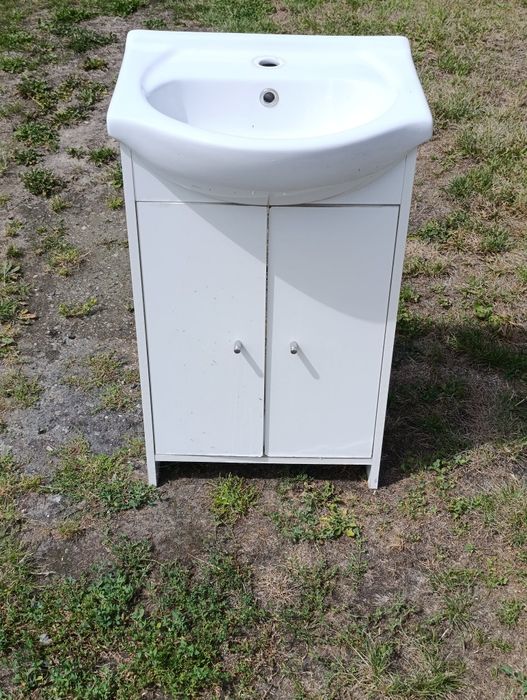 Sprzedam umywalkę bez szafki