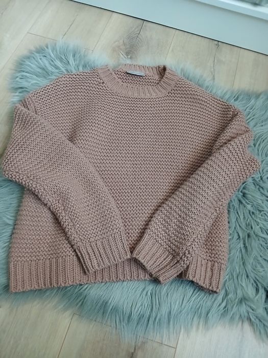 Sweterek brązowy