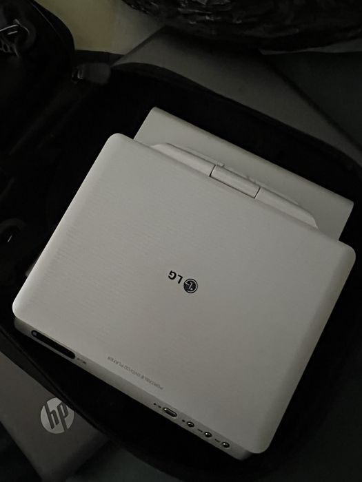 DVD portatil LG