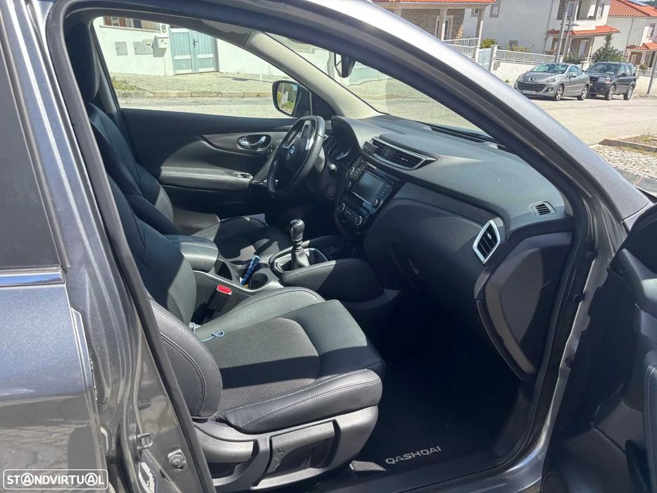 Nissan Qashqai 1.3 DIG-T Tekna