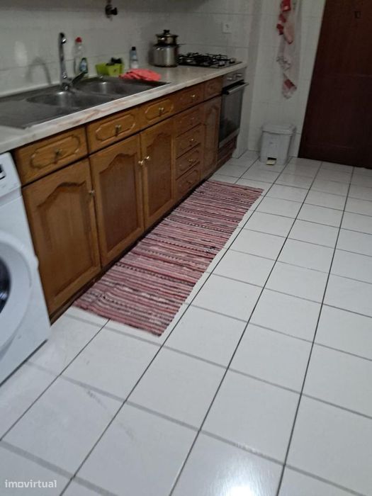 Quarto - localizado em Montes Claros Coimbra