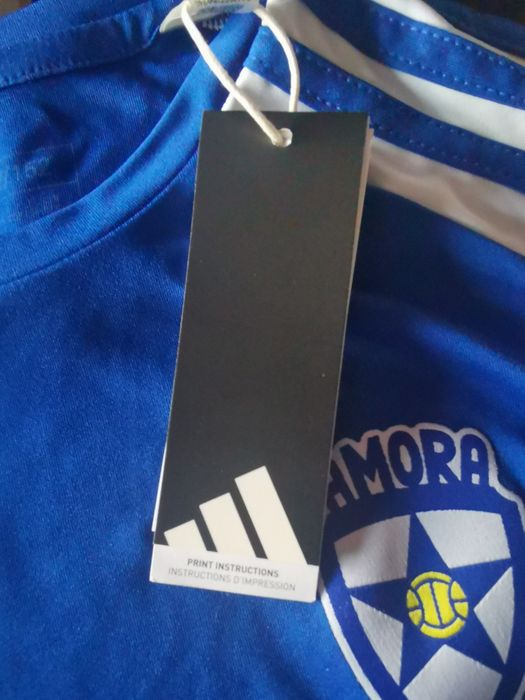 Camisola Adidas - Amora FC 11/12 anos
Novo Com etiq