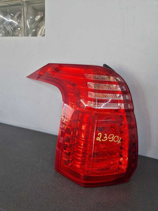 Peugeot 5008 I 09r.- Lampa Lewy Tył
