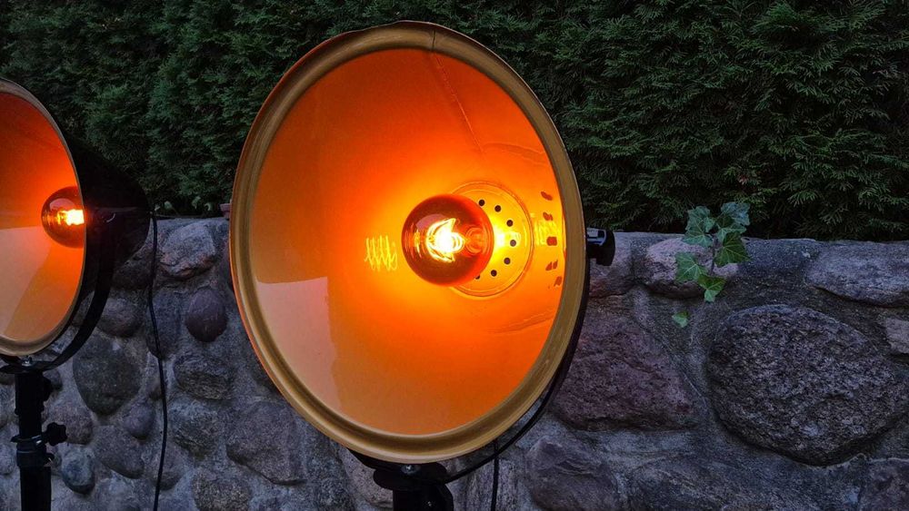 ZestawDJ mikser, kontroler, kolumny QSC, lampy retro, mikrofon, stółDJ