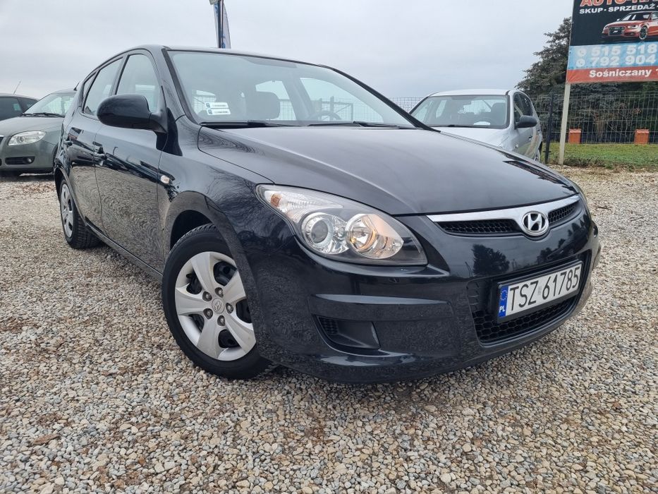 Hyundai i30 2009/10 rok 1.4 LPG  Zadbany