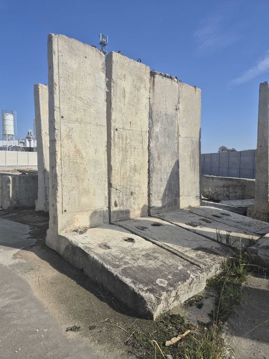 Potężne Grube Ściany Oporowe Mur Oporowy L-ki bardzo silnie zbrojone komplet 18 mb