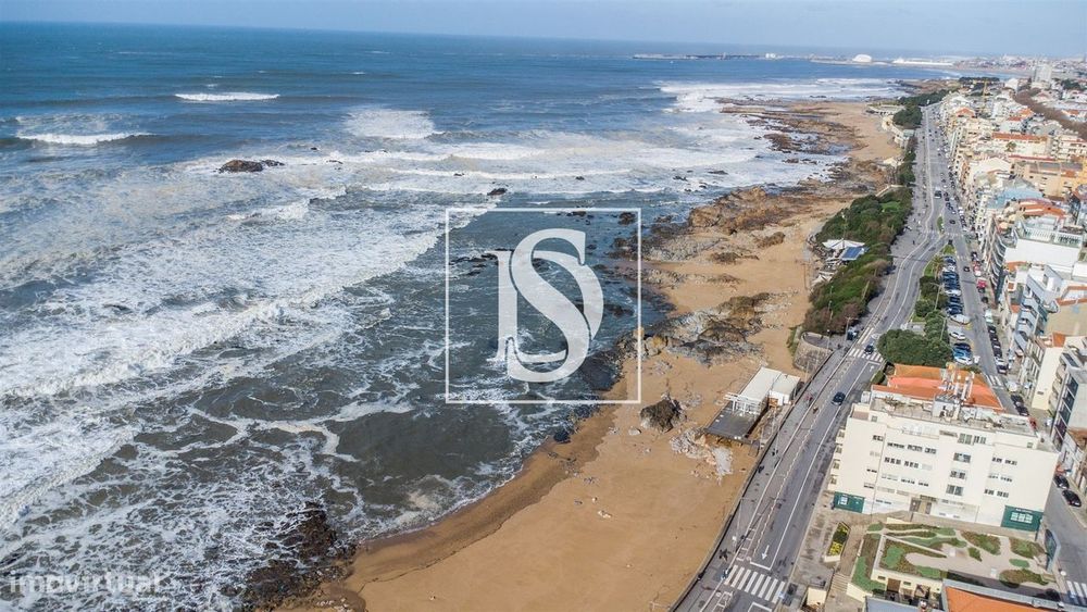 Moradia em Banda T3 Venda em Aldoar, Foz do Douro e Nevogilde,Porto