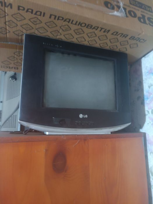 Продам телевізори LG