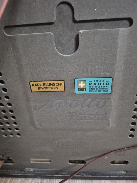 Radio Loewe Opta Apollo Plastik 761W (1955),