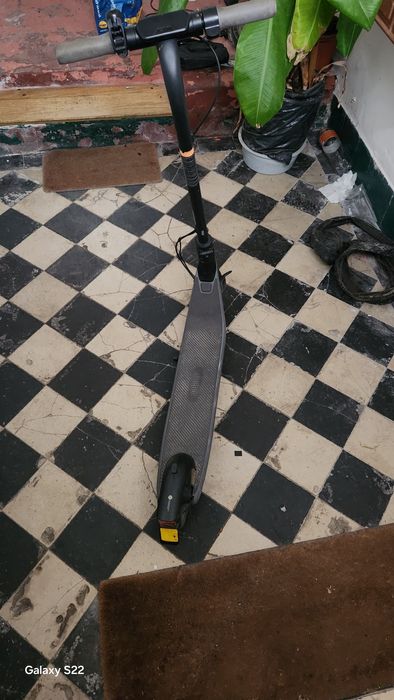 Trotinete (ninebot e2)