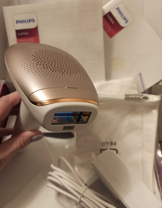 Фотоепілятор Філіпс Philips CS1994 Виробник-Угорщина Майже новий.