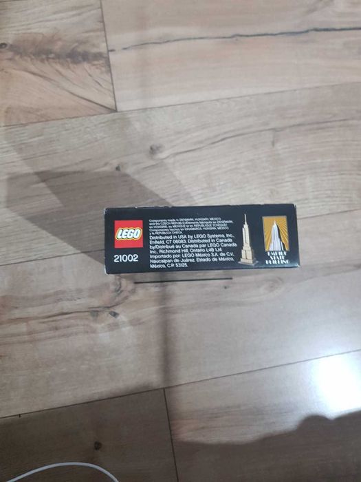 Lego Empire State Building (21002)
