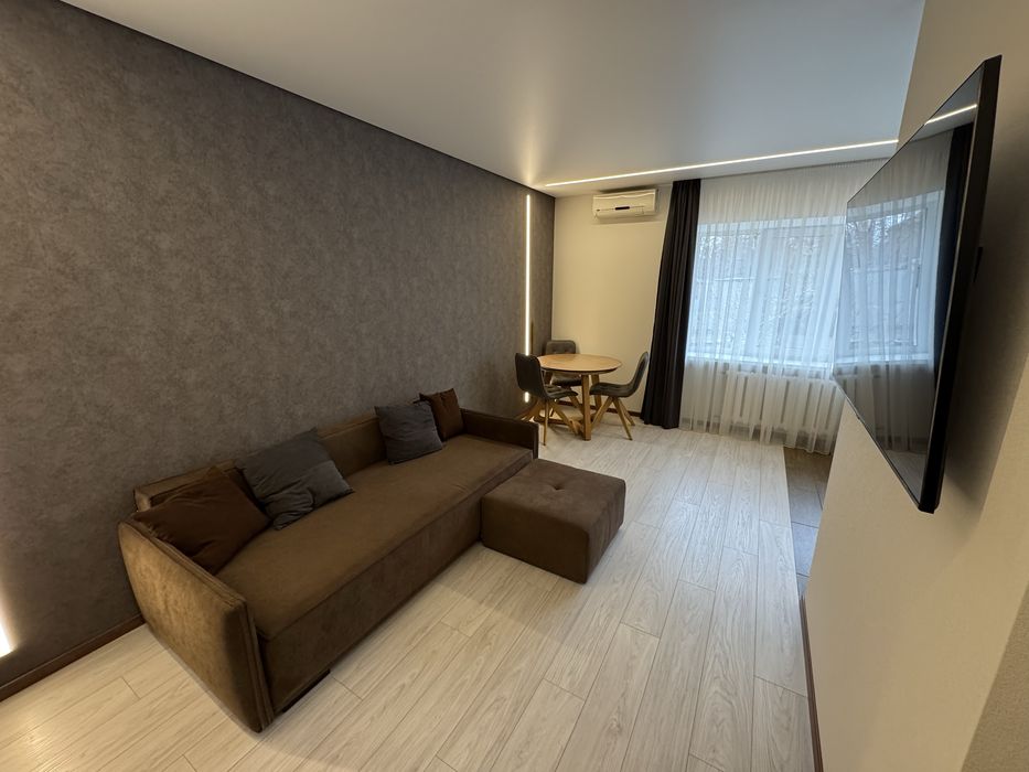 ‼️Центр‼️ 3 кімнатна квартира-студія, сучасний ремонт, інд.опалення