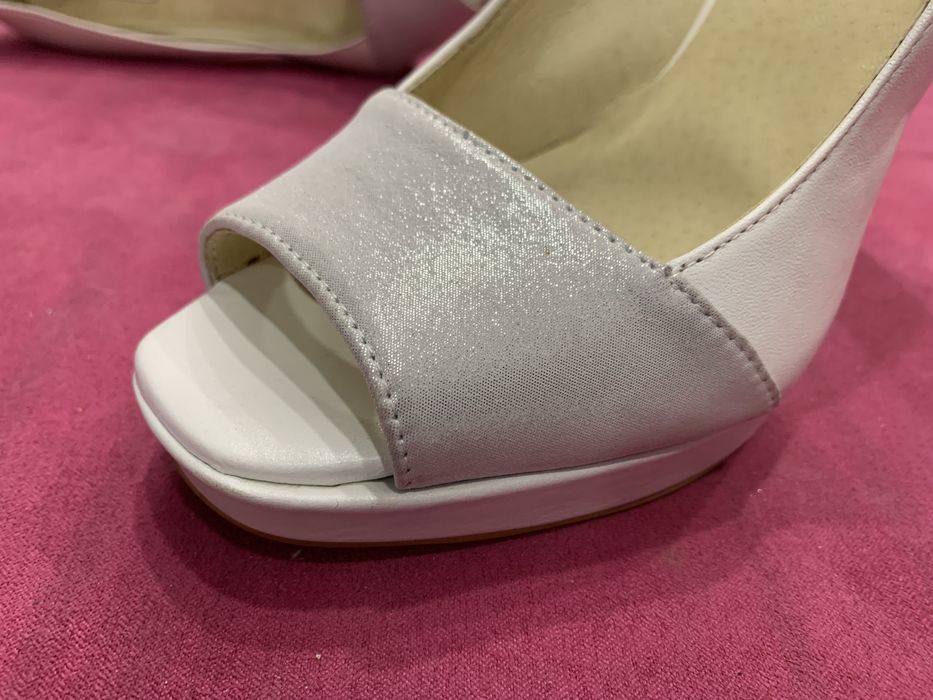 Buty ślubne LaBoda C-279/2 r.38 Białe - WYPRZEDAŻ