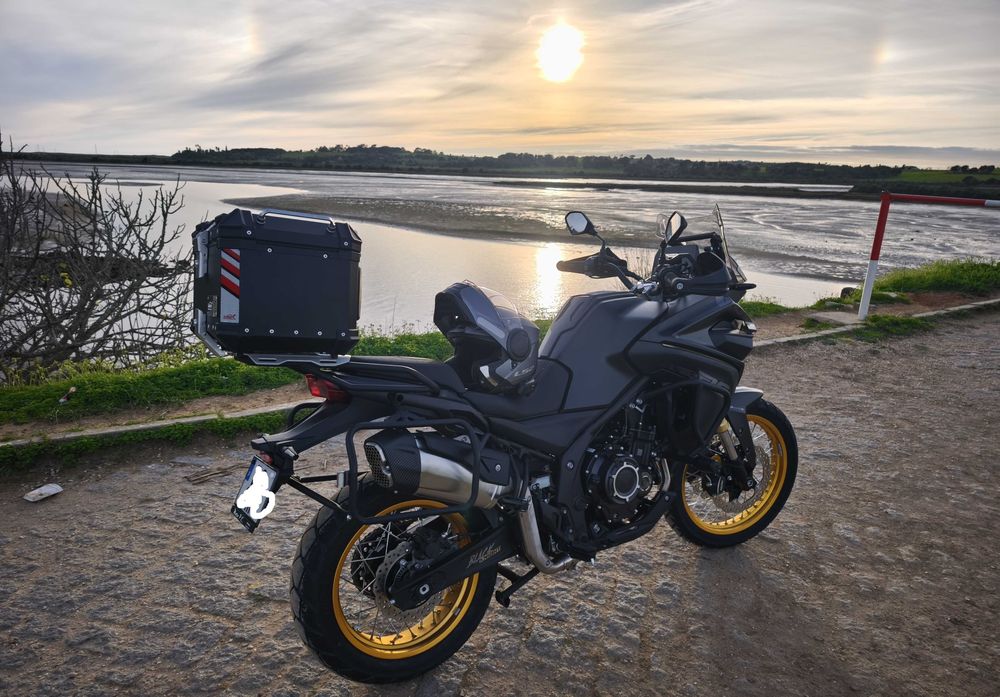 VOGE 525 DSX 2025 Como nova