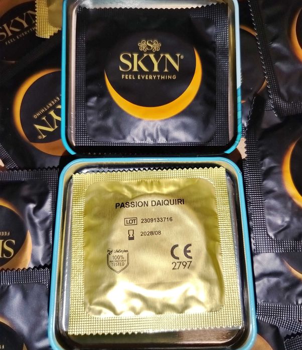 Презервативы Skyn презервативи лубриканты интимная смазка.