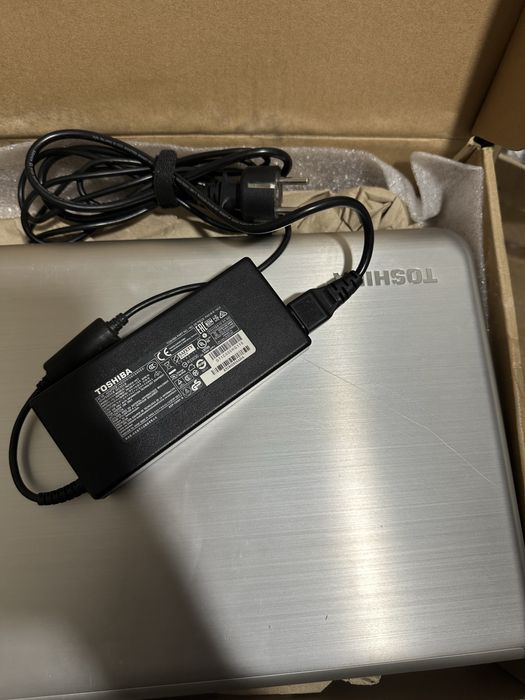 Ігровий ноутбук Toshiba Satellite S70-B