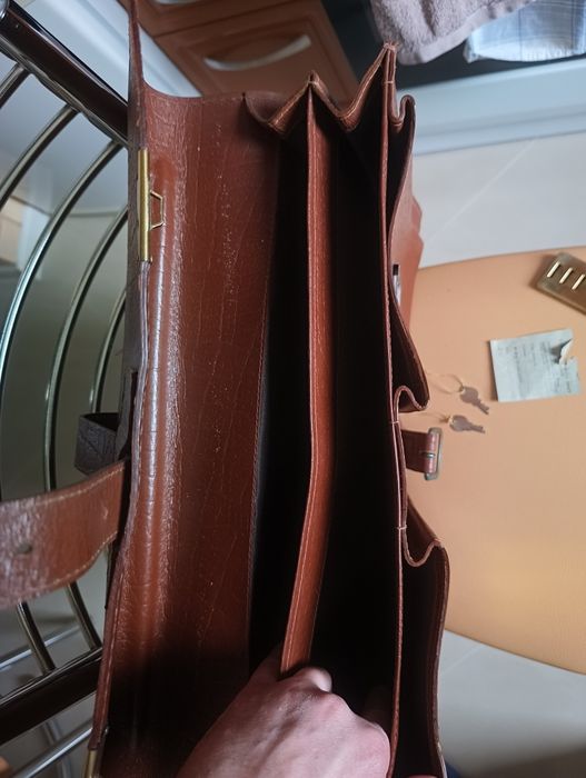 Skórzana teczka Amerykanka 1968r. uszkodzone zapięcie