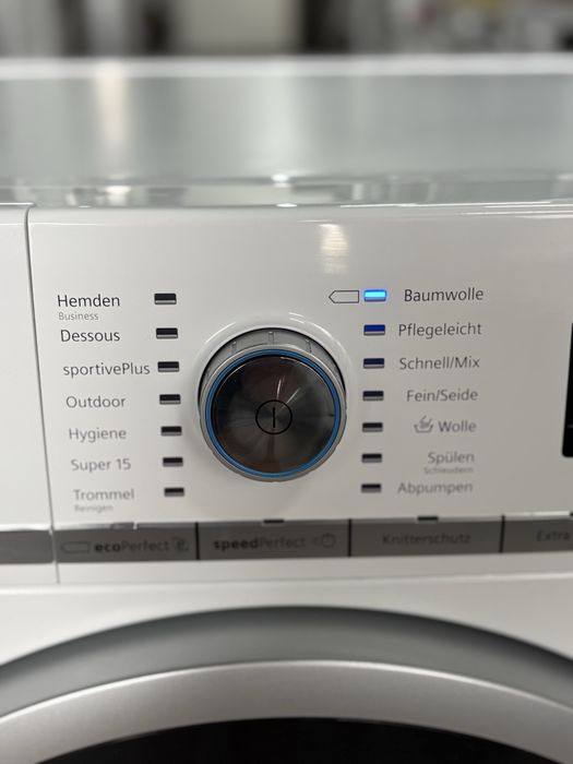Німецька пральна машина Siemens iQ700 9 кг, A+++