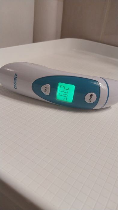 Бесконтактний Термометр Градусник Инфракрасный Безконтактний Цифровой