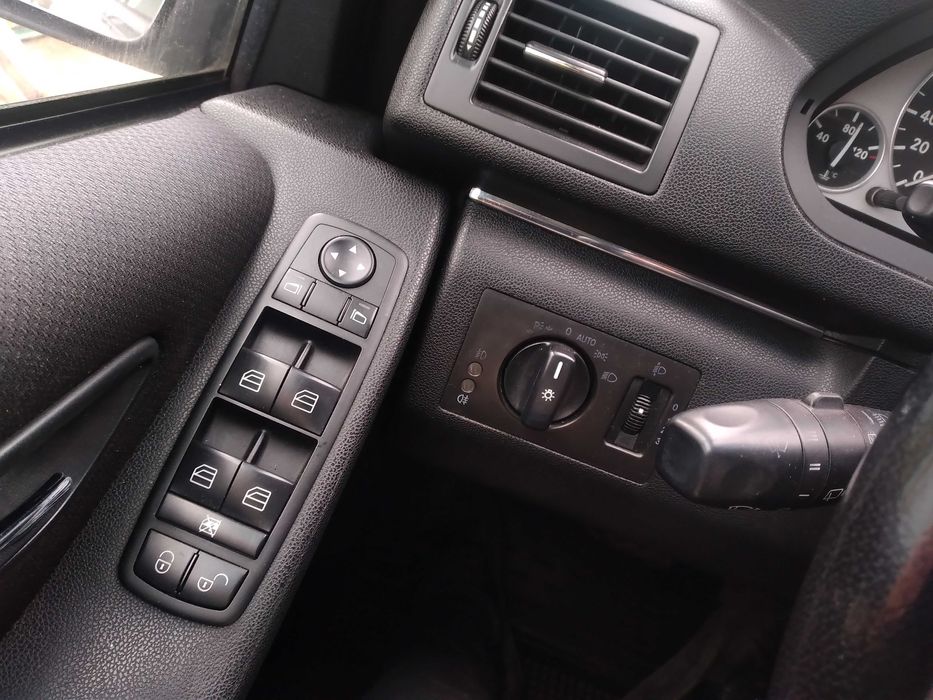 Продам  Мерсэдэс w245