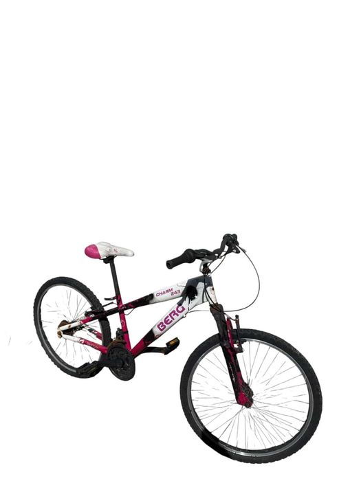 duas bicicletas usadas