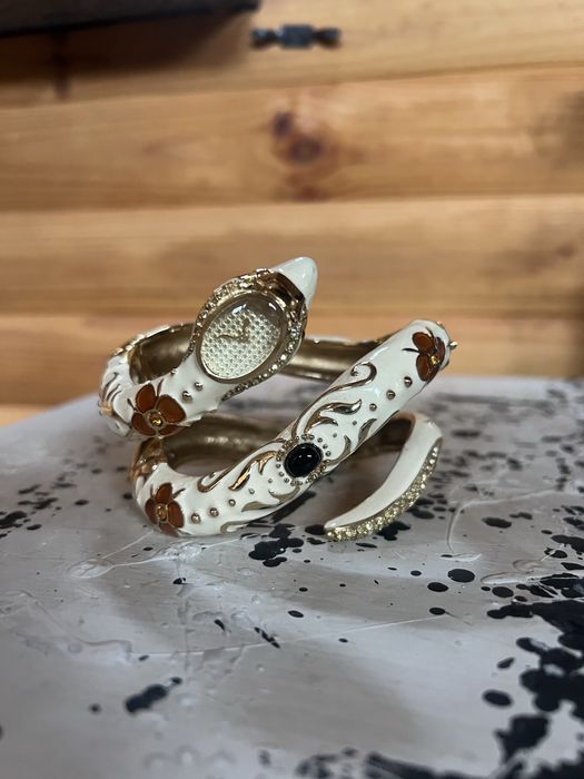 Годинник-браслет змія