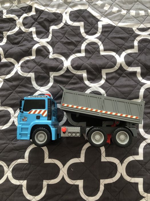 Samochód zabawkowy z przyczepą wywrotka Dickie Toys